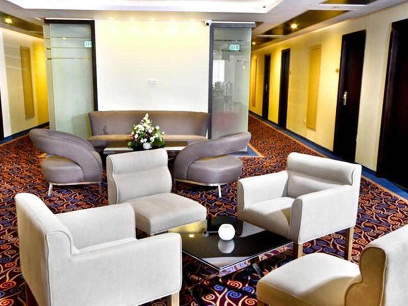 Golden Crown Old City Hotel Назарет Екстериор снимка
