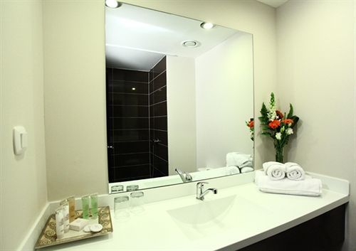 Golden Crown Old City Hotel Назарет Екстериор снимка